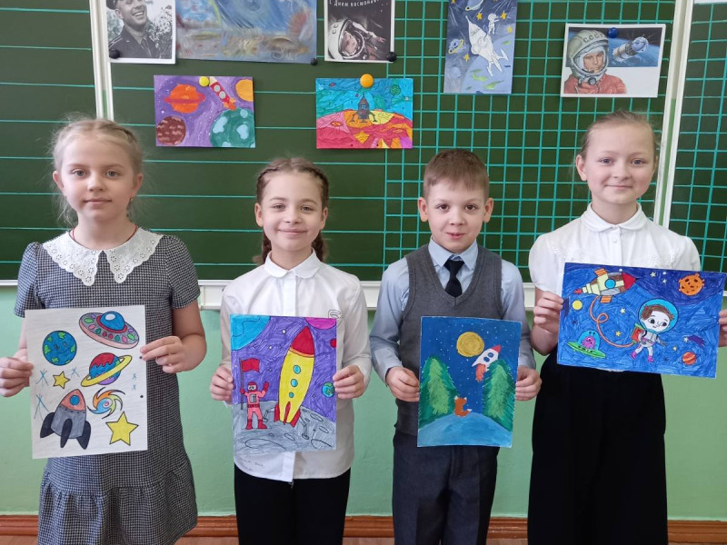 День космонавтики. Мы первые!.