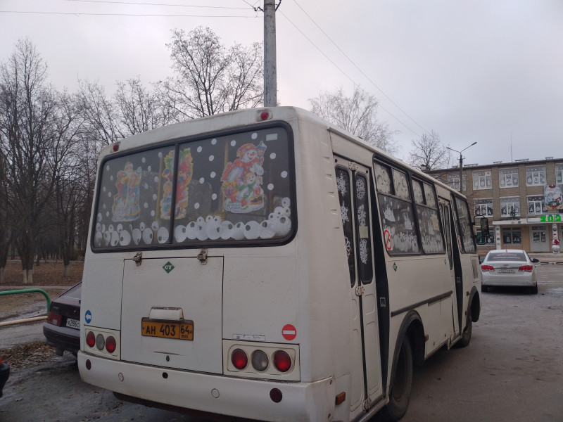 Акция по украшению автобусов &quot;Новогоднее настроение&quot;.